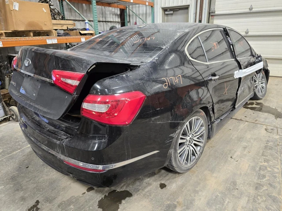 Cilindro de freno maestro 14-16 KIA CADENZA E835522 Foto 4 de 4