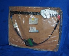 Nos Oem 1995-1997 Volkswagen Jetta Rear Left Door Window Regulator Wwarranty Nos Oem 1995-1997 Volkswagen Jetta Rear Left Door Window Regulator Wwarranty