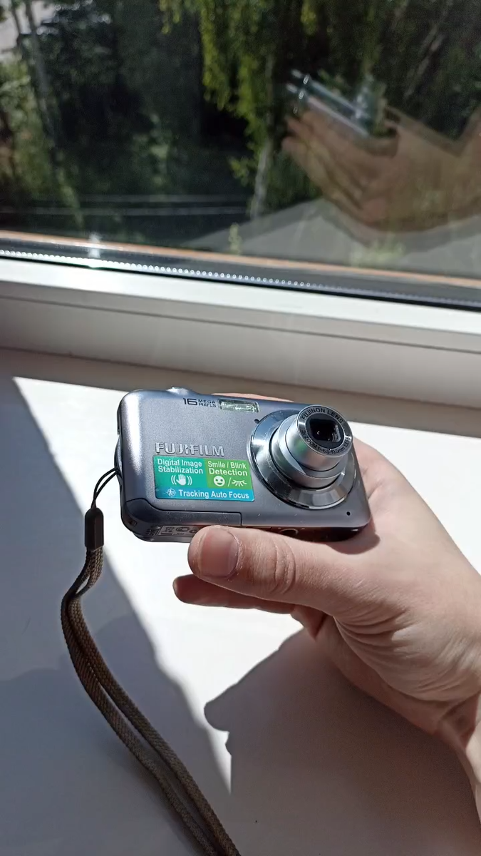 🔥Fujifilm FinePix JV250 Silver 16.0MP digital compact camera