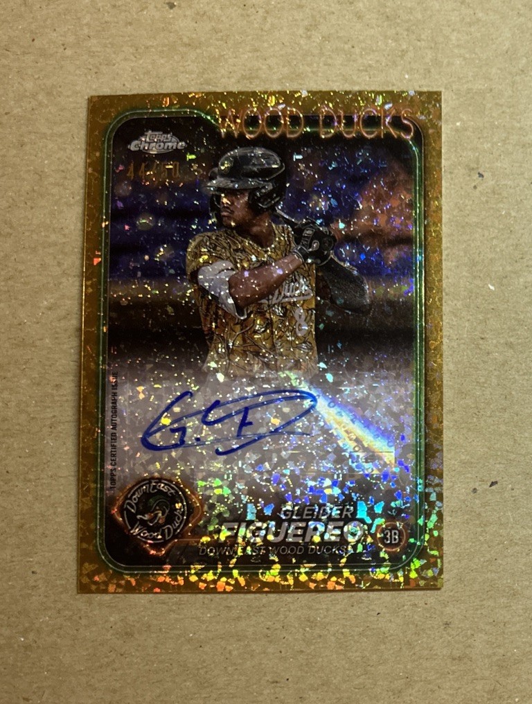 2024 Topps Chrome Baseball Gleider Figuereo Autograph Refractor