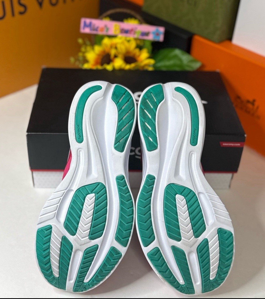 🆕SAUCONY Women's Pink and Black Athletic Shoes ~Open new in box~ SIZE:7.5”/38 thumbnail 10