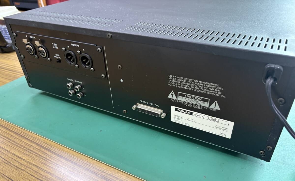 TASCAM 424 MKII 4-Track Portastudio Cassette Tape Recorder Tested