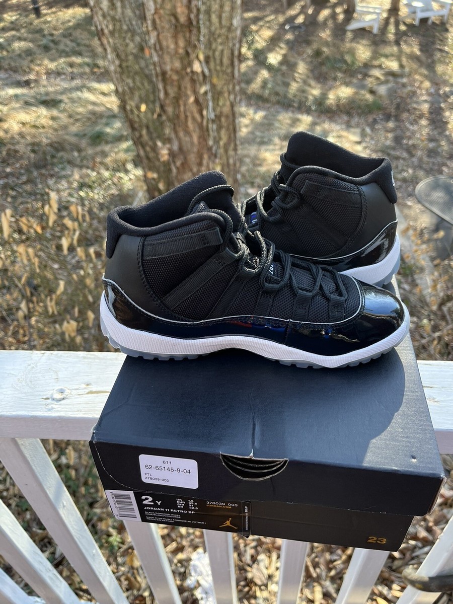 Jordan Retro 11 XI Space Jam DS Size 2Y Black Concord White