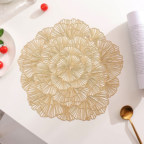 Table Mat Flower Shape Hollow Skid Resistance Table Placemat Pvc - Picture 5 of 11
