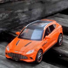 1/32 Aston Martin DBX SUV Aleación Coches de Juguete Modelo Vehículos Diecast Sonido Tirar Retroceso