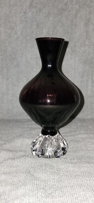 Vtg. Hand Blown Aseda Bud Vase/Swedish Art Glass. BEAUTIFUL Amethyst Color