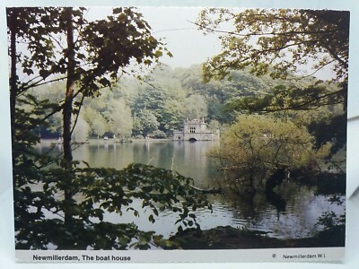 Das Bootshaus Newmillerdam Wakefield Vintage Postkarte 