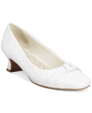 Easy Street Women's Waive Pumps, White 6.5M