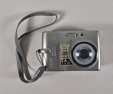 Nikon Coolpix L11 Silver Digital Camera (For PARTS or REPAIR), Inv #13038