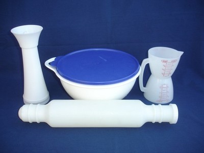4 Lot Tupperware Blue Mixing Bowl Rolling Pin JIFI Sifter Wet Dry Measuring Cup