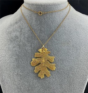Authentic Vintage Real Lacy Oak Leaf Gold Plated Pendant Chain Necklace 24"
