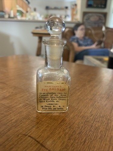 Vintage Marchand’s Eye Balsam Glass Bottle, Glass Stopper, With Label, 3.5” Tall - Picture 5 of 5