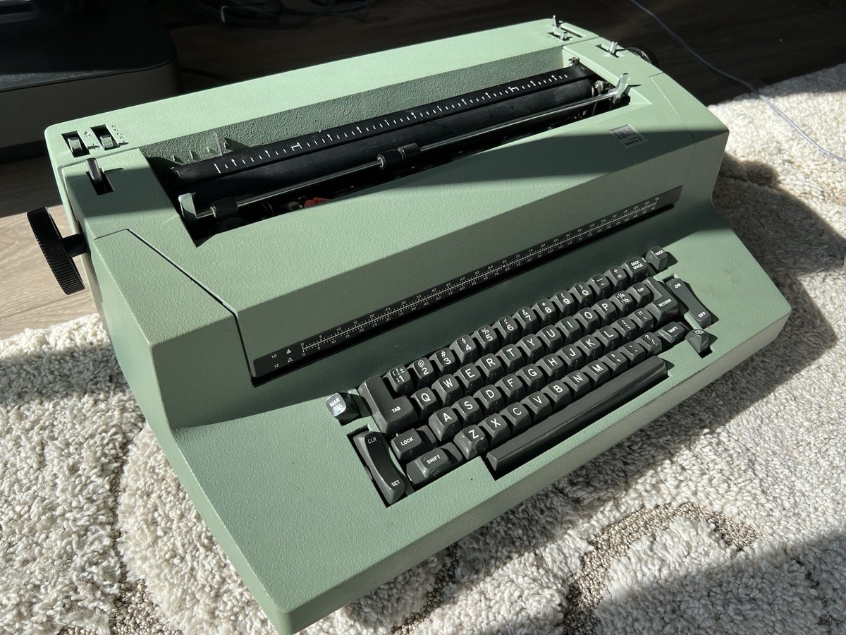 Vintage IBM Correcting Selectric II 2 Electric Typewriter | eBay