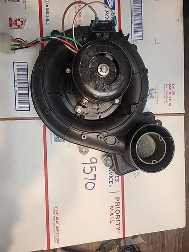 Carrier 337938-774 Inducer Blower Assembly 115v, Y4l241b004l Hb27cq102