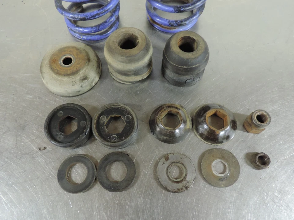 Polaris Sport 400L W968540 1996 resortes delanteros bujes arandelas tuercas resorte Foto 3 de 4