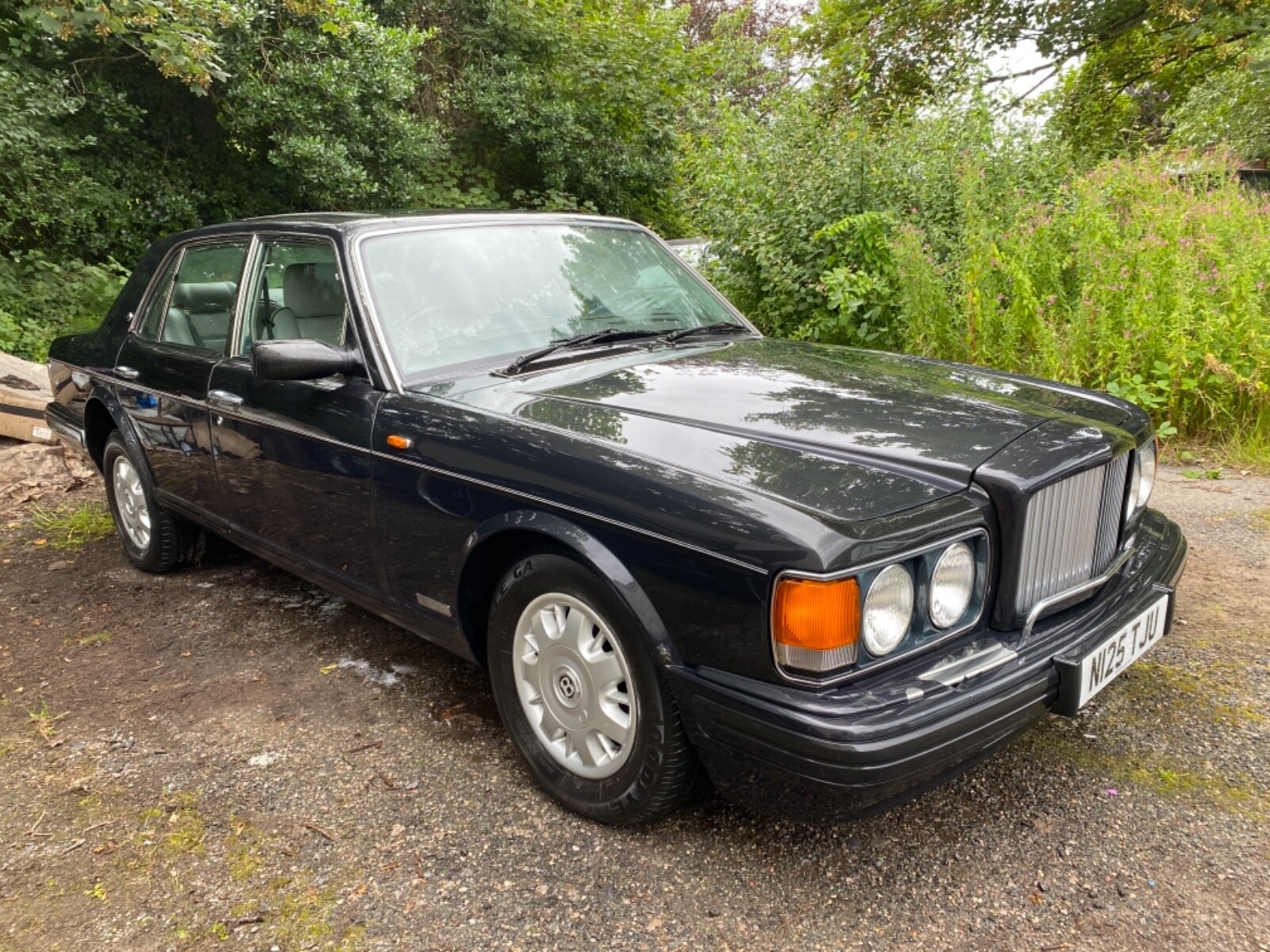 Image 1 - 1996 Bentley Brooklands Auto Black Spares or Repairs Non Runner Restoration