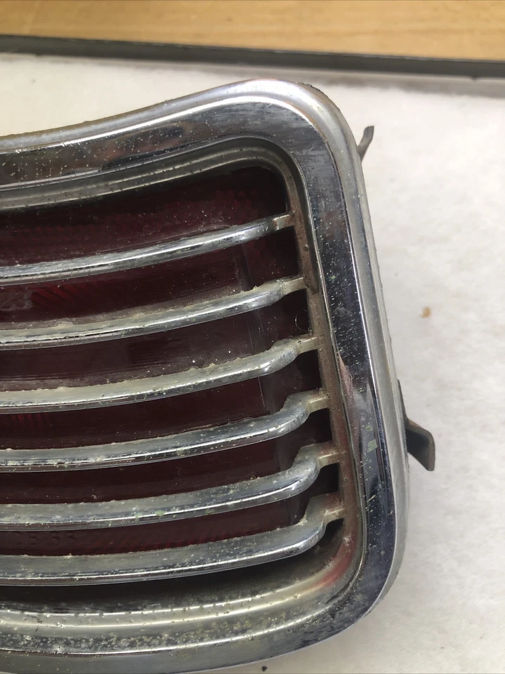 Pontiac Tempest Lemans 1966 cromo lado derecho luz trasera lote H Foto 3 de 4