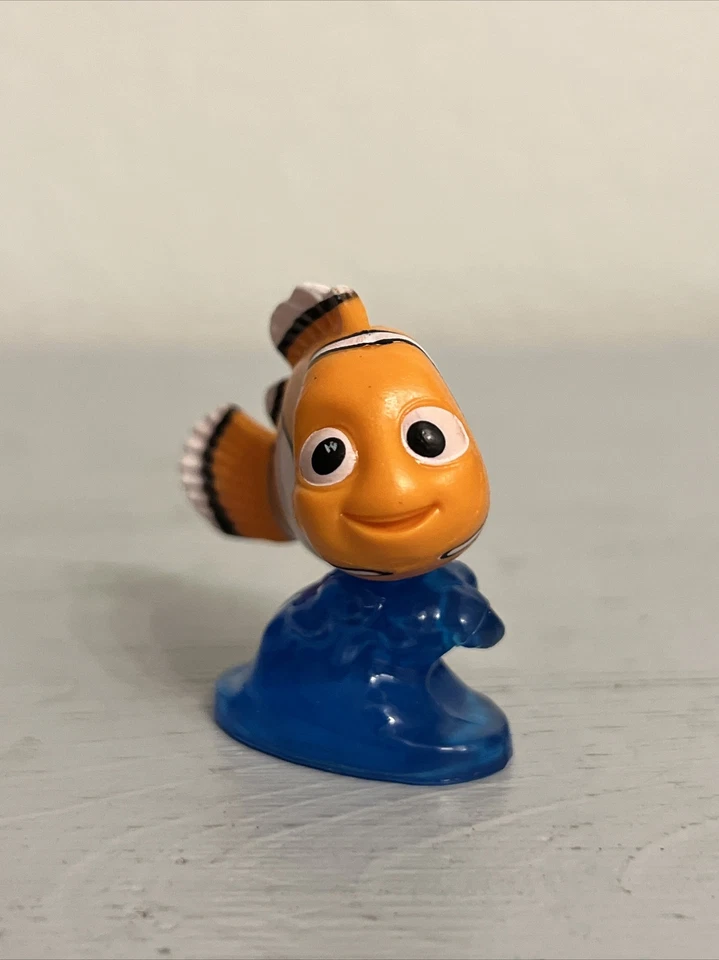 "FIGURA NEMO FISH FIND NEMO 1,5"" JUGUETE PLÁSTICO DISNEY/PIXAR (USADO)" Foto 3 de 4