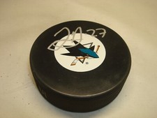 Joonas Donskoi Signed San Jose Sharks Hockey Puck Autographed 1C