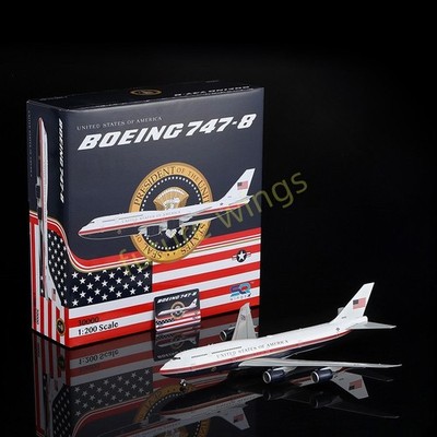 1:200 SQ Wings USAF B747-8 30000 ''Air Force One'' Diecast Aircraft Model