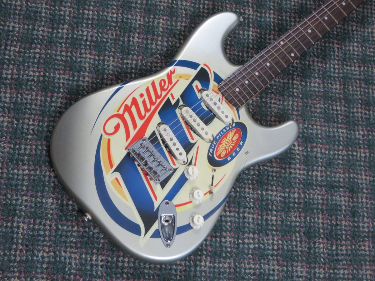 2004 Fender Squier Standard Series Stratocaster Limited Edition