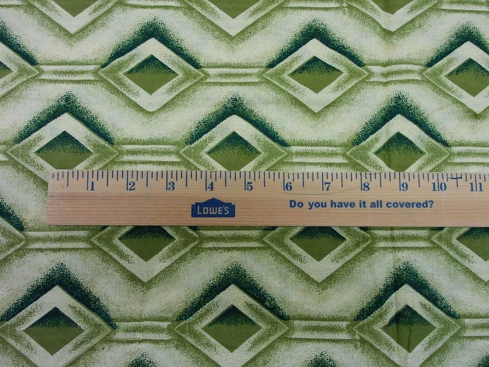 Tela acolchada de algodón retro vintage Tiki con patrón de diamantes verdes BT mitad Y #21 Foto 4 de 4