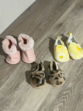 Lot of 3 Infant Girl Shoes Size 3 6-9M  0-3M  0-3M 