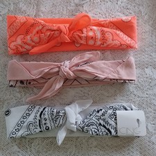 LOT 3 PAISLEY BANDANA HEADWRAPS FROM ICING 1 NEW WITH TAG 19.5" x 19.5"
