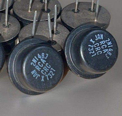 2x RCA CRC 2N1483 TO-8 NPN Power Transistor JAN X Military 1973 NOS Vintage Lot
