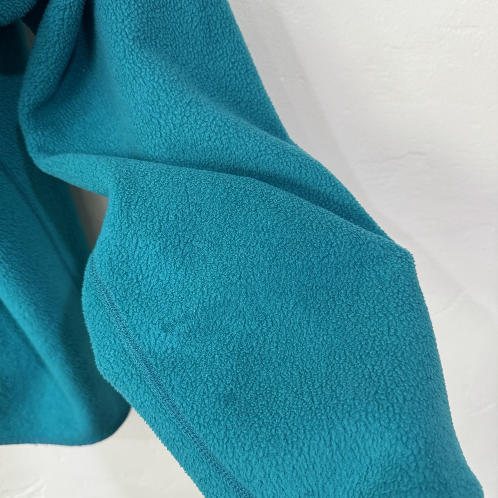 Vintage 90's Women's Made In USA Patagonia Teal Full Zip Fleece Jacket thumbnail 5