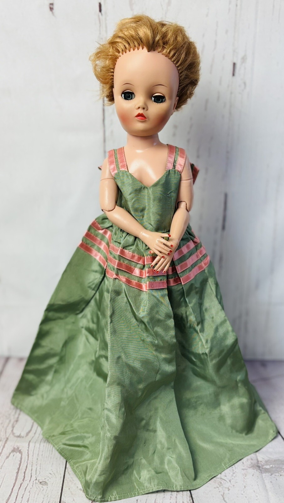 Vintage 1950s Uneeda 19