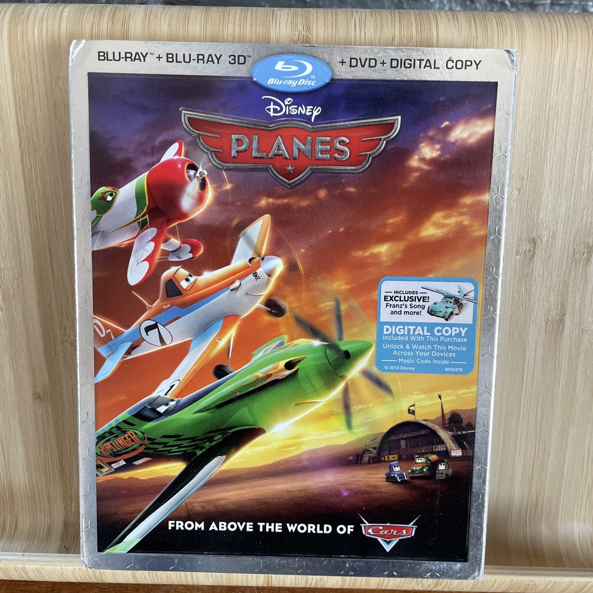 アニメ Planes [DVD] [Import] rdzdsi3 Planes (Blu-ray/DVD, 2013, 3-Disc Set, Includes Digital Copy