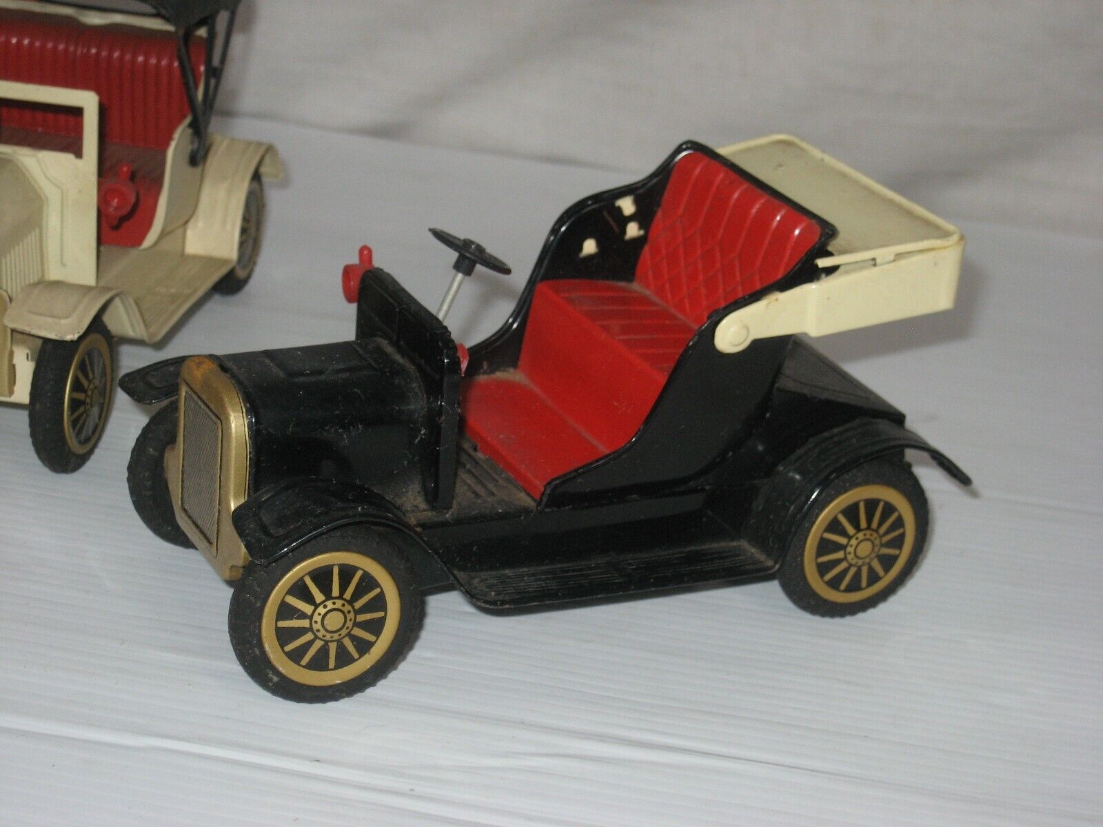 Picture 2 of 12