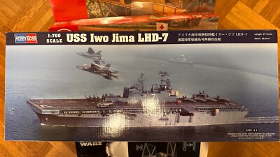 HobbyBoss Nr. 83408 ''USS Iwo Jima LHD-7'' 1:700