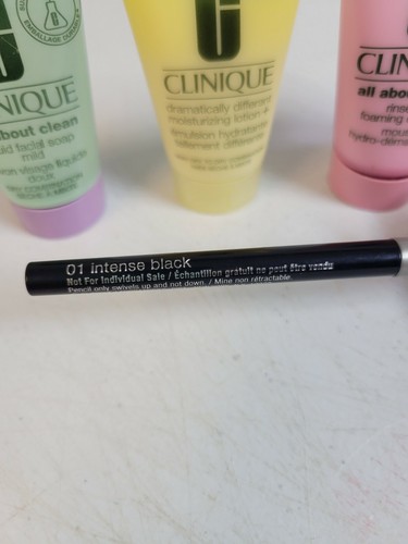Clinique 5 teiliges Make-up & Hautpflege Konvolut - Bild 6 von 9