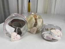 Puppenkleidung  Konvolut.  verschiedener Schuhe ca. 7cm lang. 