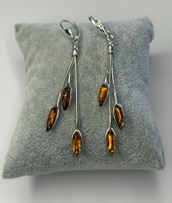 Bernstein Ohrhänger mit Sterling Silber. Bernstein Silber Schmuck Ohrringe.