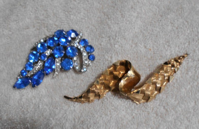 Pair of Decorative Vintage Costume Jewelry Brooches