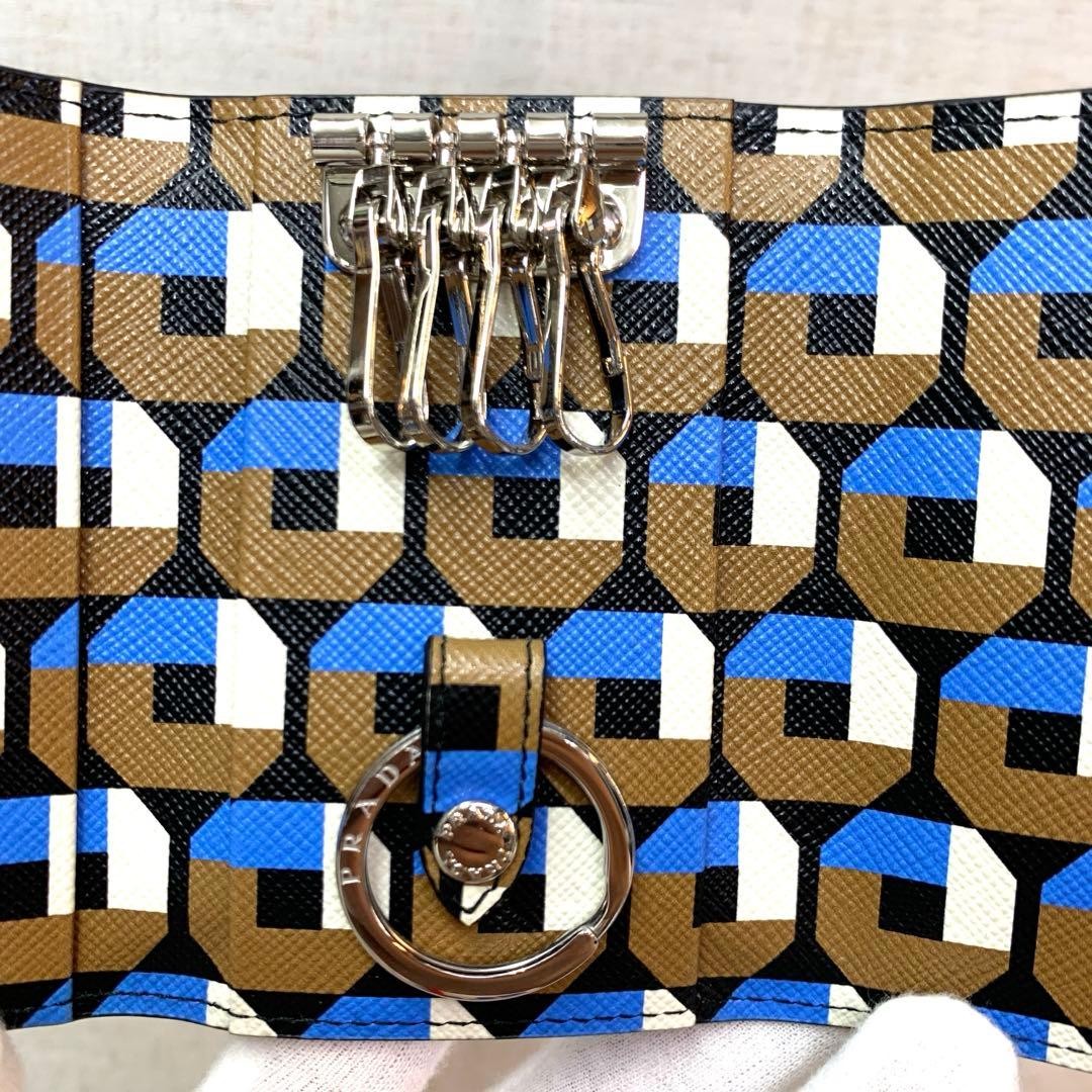 PRADA Geometric Pattern 4-Key Holder Saffiano 1PG… - image 6