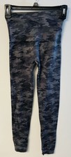 SPANX Look At Me Now Seamless Leggings Women's S Camo Ribbed Waist Shaping