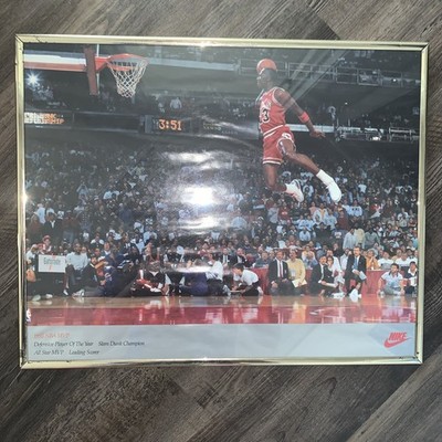 Rare Vintage 1988 NBA MVP Slam Dunk Champion Michael Jordan Nike