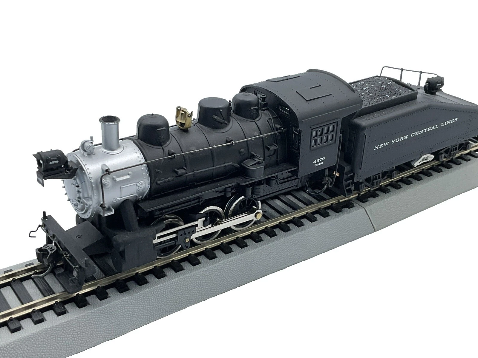 Black Mantua Model Trains