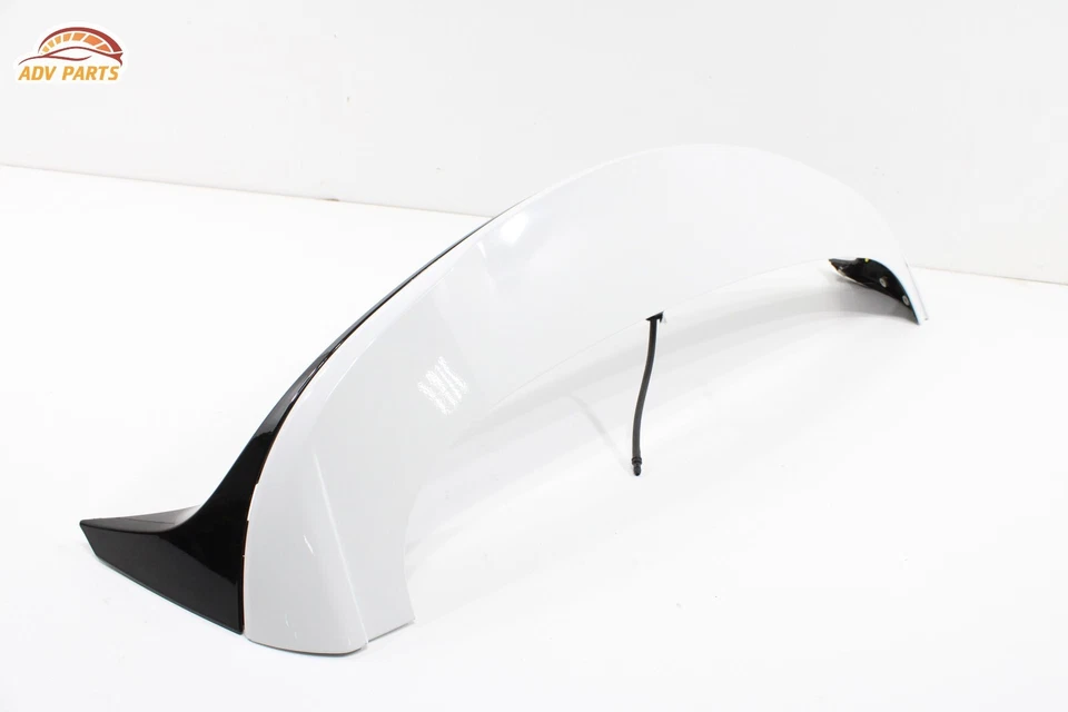 Buick Enclave 2022 puerta trasera puerta levadiza puerta trasera techo alerón y lámpara de luz OEM Foto 3 de 4