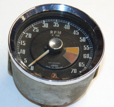 Mga Jaeger Rn235001 Tachometer-bracket With Nuts-very Nice Metal Case--s4 L 2 Mga Jaeger Rn235001 Tachometer-bracket With Nuts-very Nice Metal Case--s4 L 2