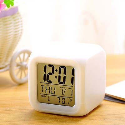 Multi-function 7 Changing Colors  Digital    Glowing in V1B0