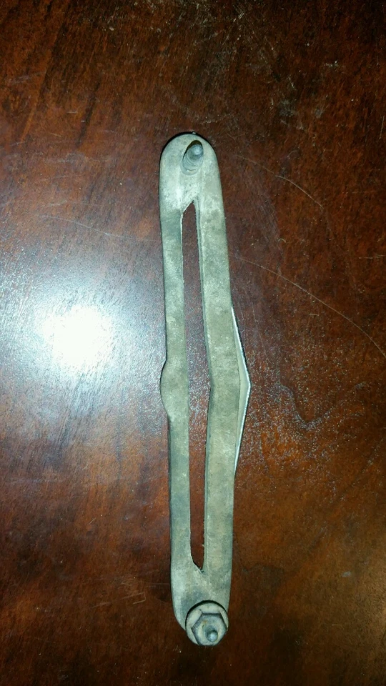 Original 1969 Pontiac GTO trasero 1/4 panel lateral marcador bisel - envío gratuito GG Foto 2 de 4