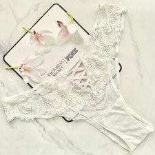 Victoria's Secret Dream Angels Boho Floral Embroidery Brazilian Panty Coconut