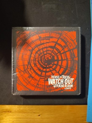 House Of Tricky : Watch Out - Random Cover - incl. 96pg Photobook, Folded...