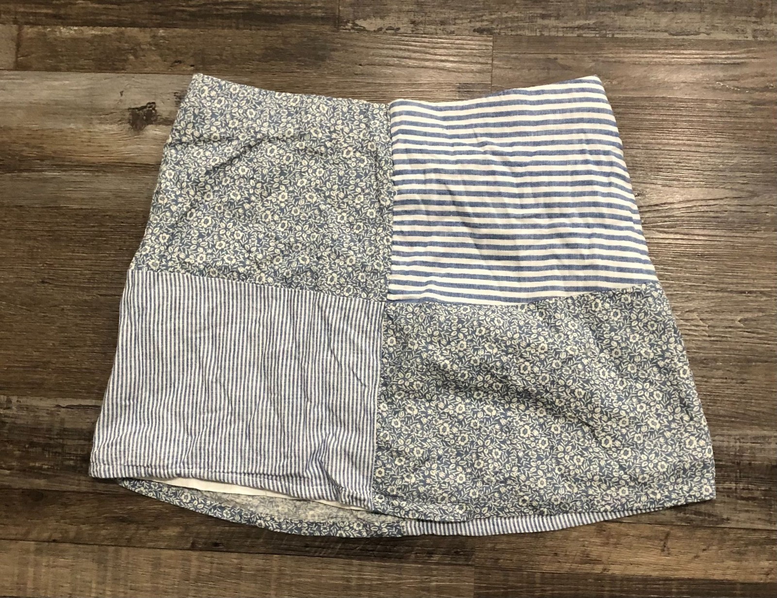 American Eagle Large Blue/White Patchwork Linen/C… - image 1