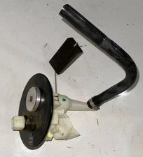 Mercedes-Benz Fuel Tank Sending Unit - 202-470-29-41 - For MBZ C280, C220 & More